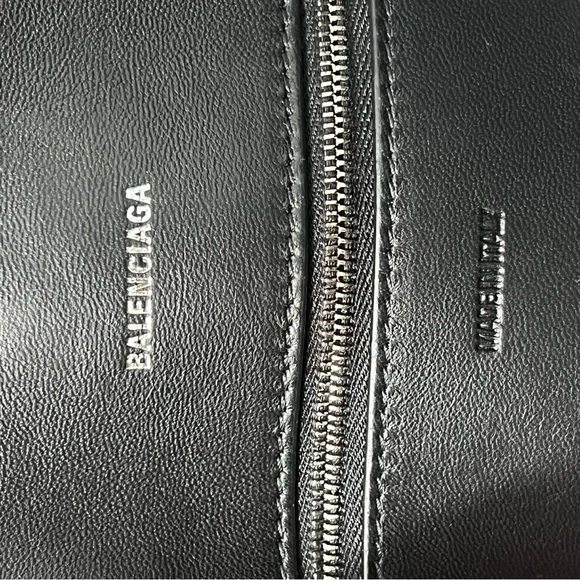 Authentic Balenciaga hourglass limited edition - Picture 10 of 12